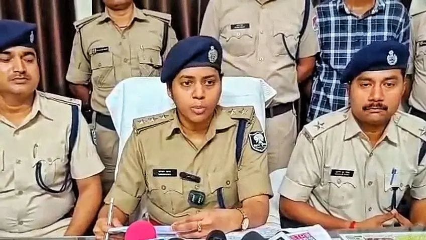 ट्रेन में शराब तस्करी और चेन पुलिंग कर फरार हुए तस्कर, रेल पुलिस ने SIT बनाकर दबोचा